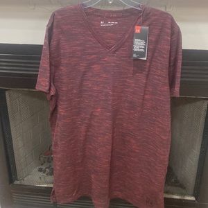 NEW Under Armour, Dri-fit, V neck, T-shirt. XXL